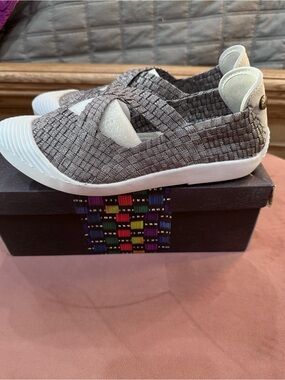 Bernie Mev Dune Margot slip on